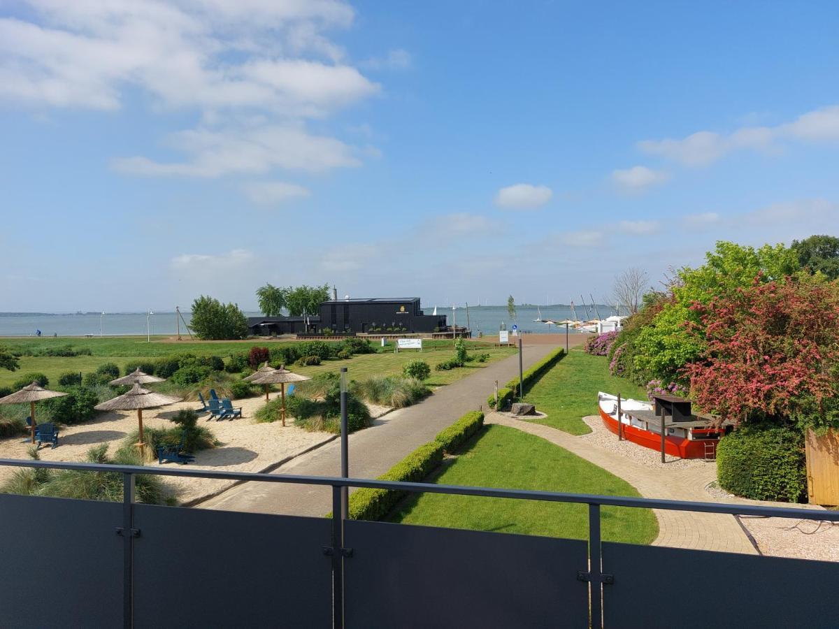 Haus Strandglueck - Urlaub Mit Blick Auf Den Duemmer See Leilighet Lembruch Eksteriør bilde